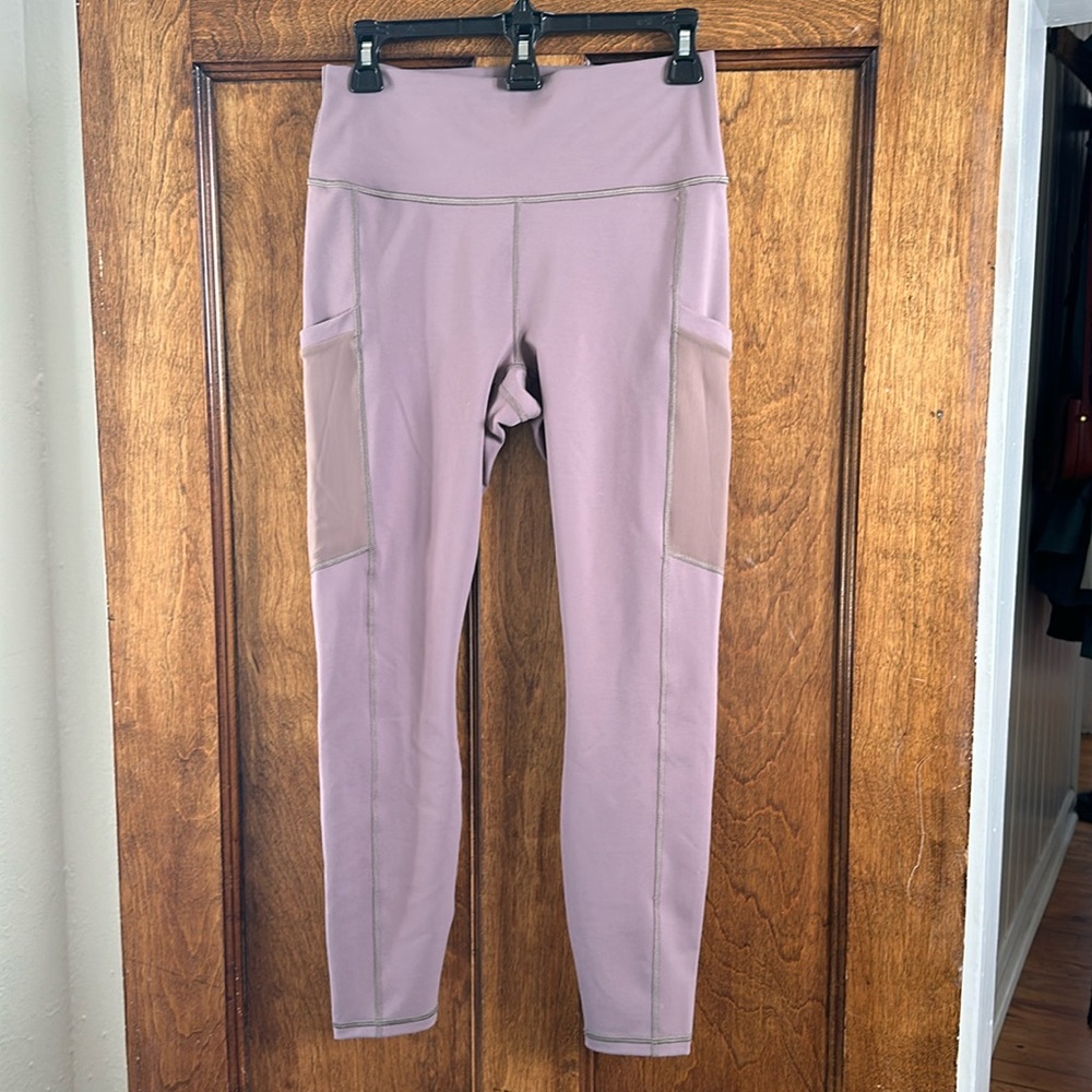Fabletics “PowerHold” Leggings - size medium